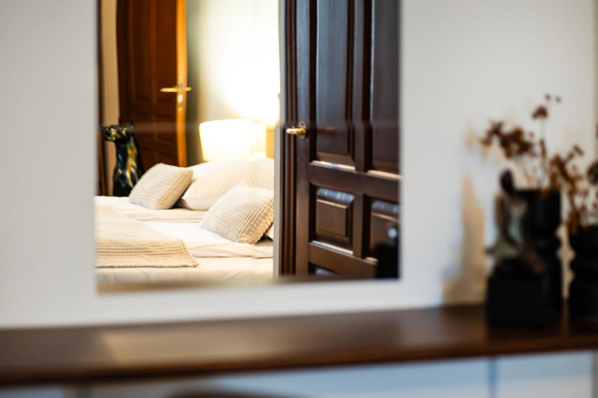 Aparthotel Maargick Cracovia Esterno foto